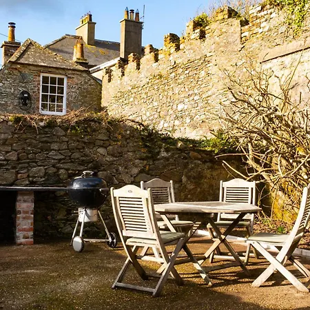 Coach House, Butlerstown
